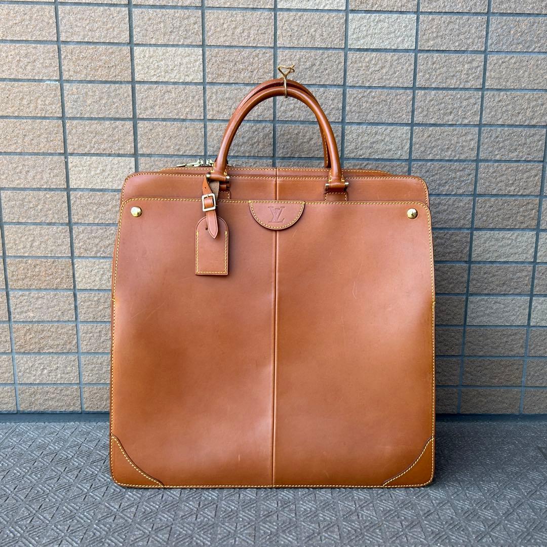 【mememe様分】名品・中古美品】ルイヴィトン ノマド ネゲブGM キャラメル