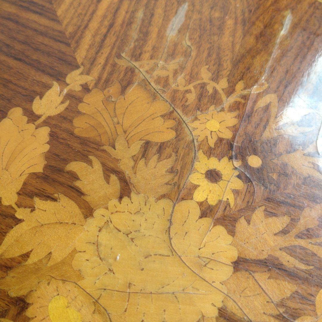 アンティーク 八角形 木製 テーブル 花模様の象嵌　カフェテーブル