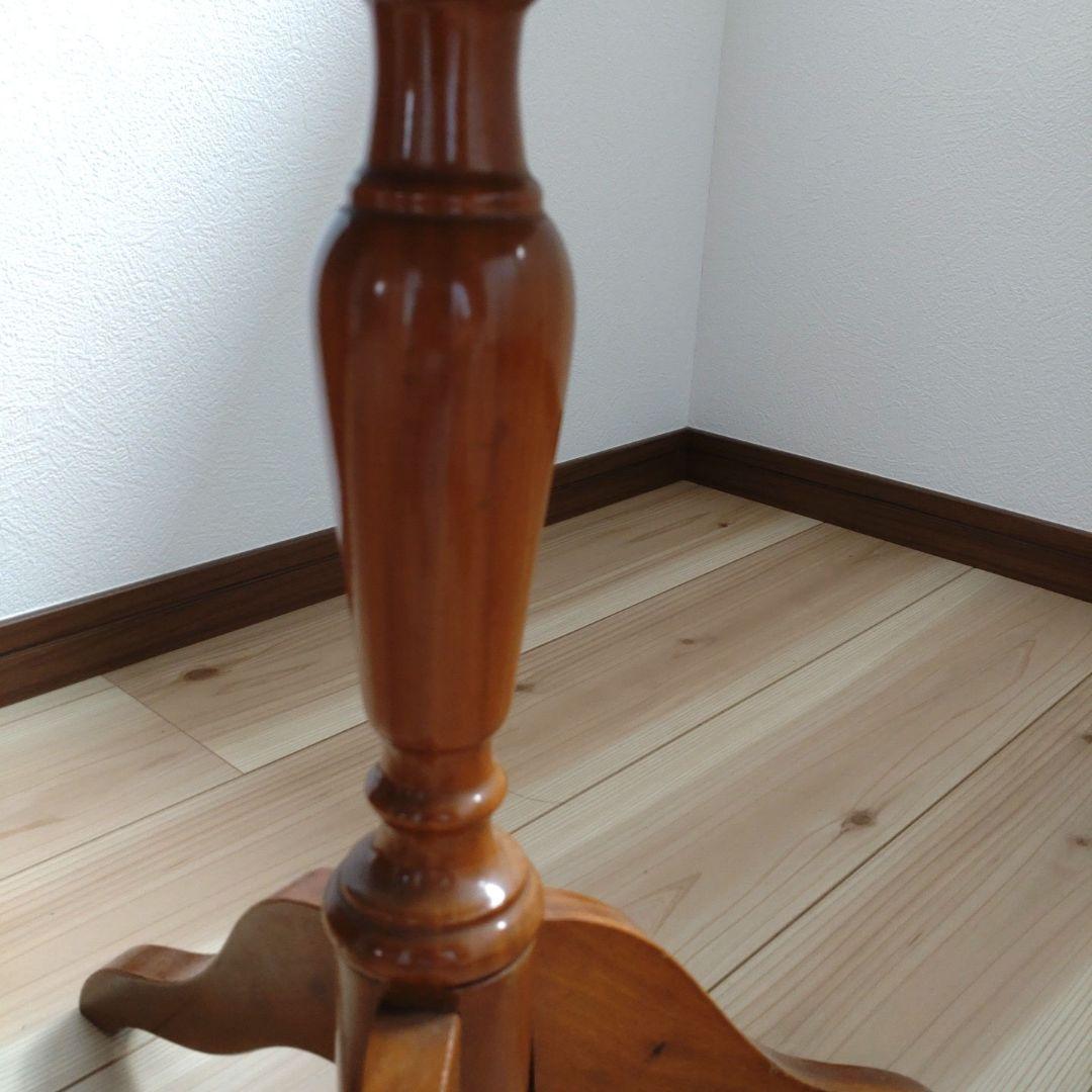 アンティーク 八角形 木製 テーブル 花模様の象嵌　カフェテーブル