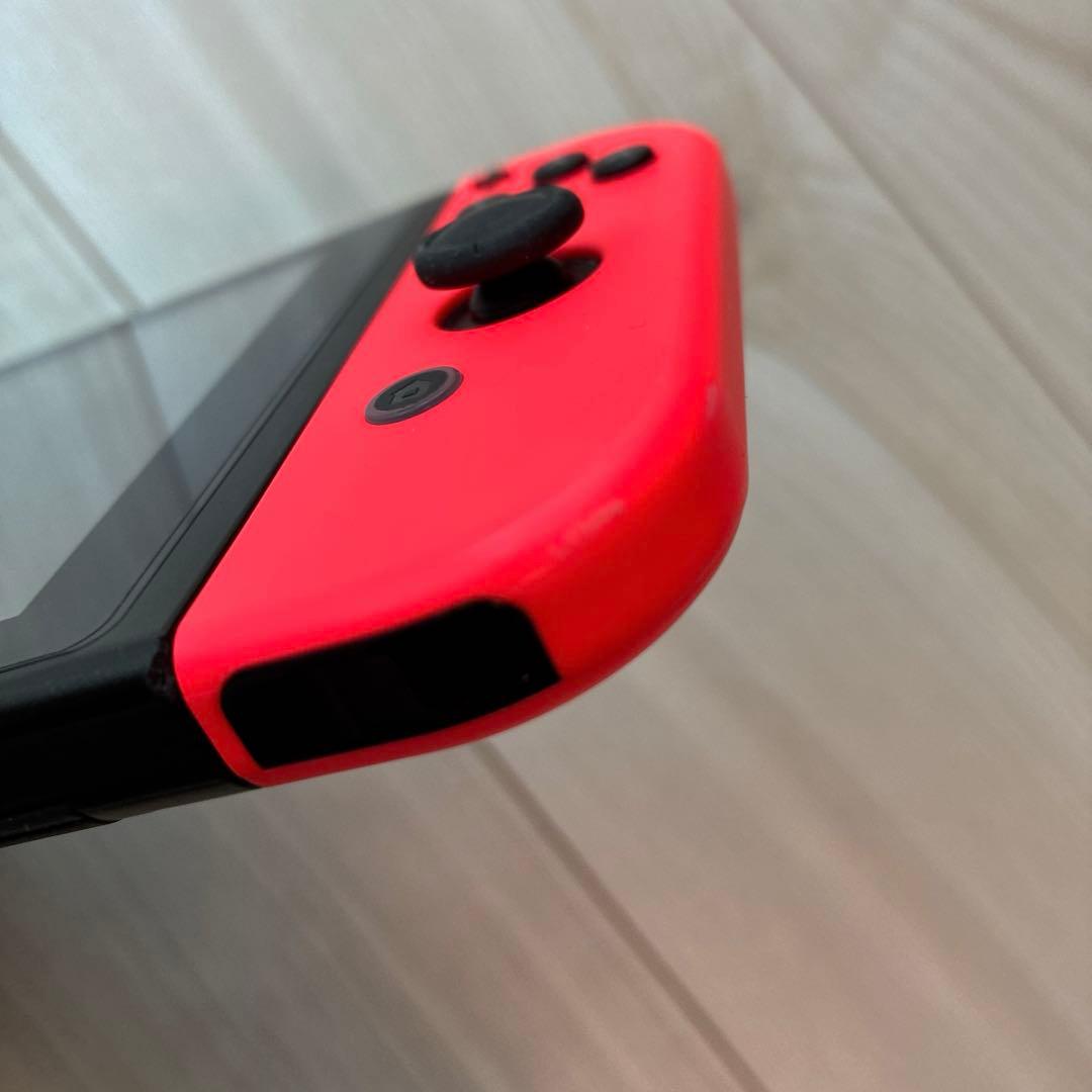 Nintendo Switch 本体(ネオンブルー/レッド)