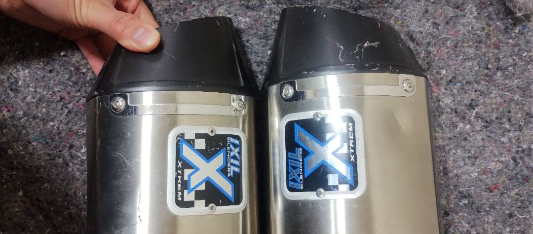 VTR1000F IXIL XTREM マフラー