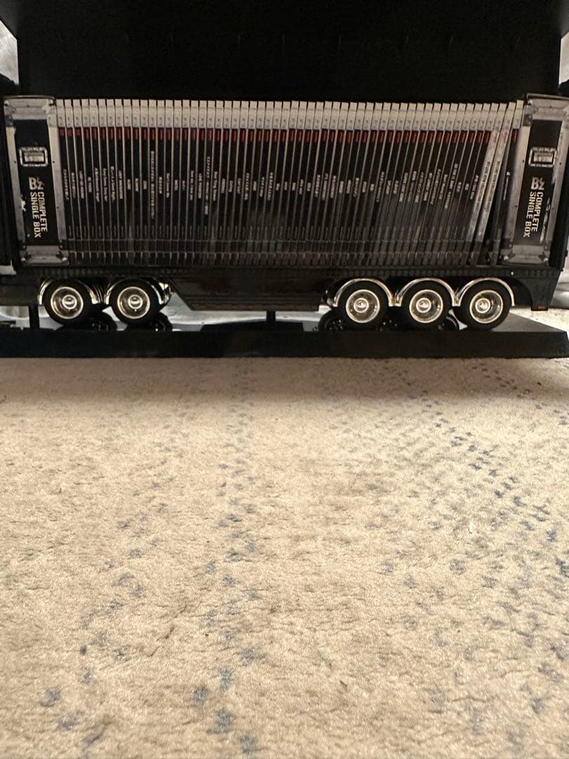 B'z COMPLETE SINGLE B トラックモデル