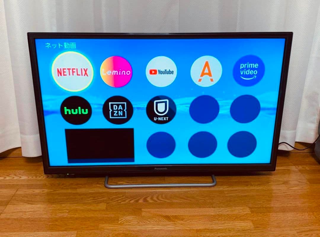 パナソニック 32型 スマートテレビ YouTube等⭕️地上波 2019年製