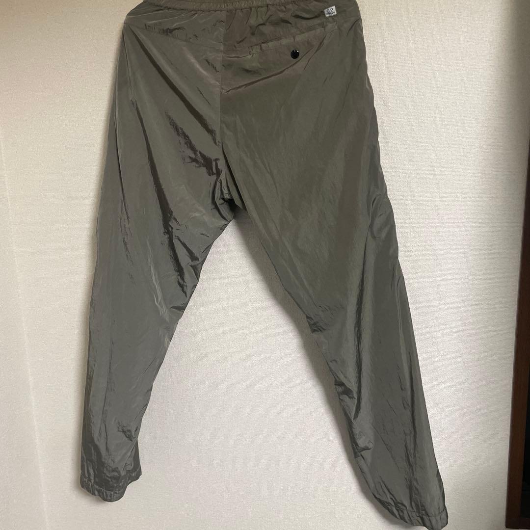 c.p company カーキー　ズボン