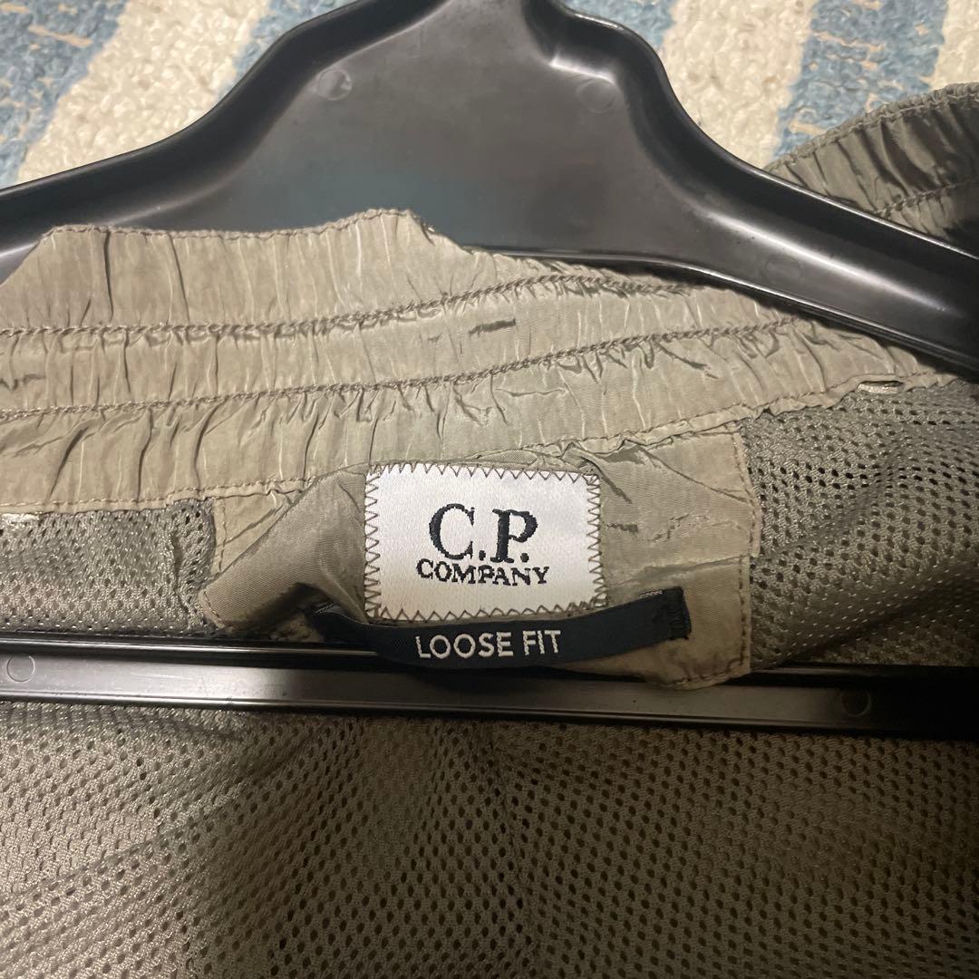 c.p company カーキー　ズボン