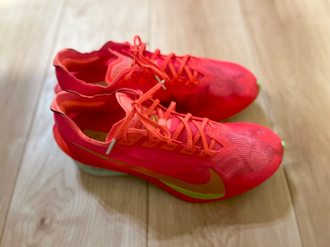 【当日または翌日発送】ナイキ ヴェイパーフライ4 26.0cm レッド