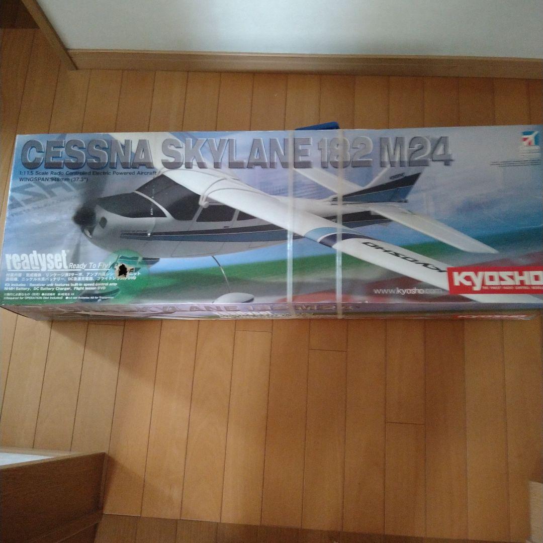 希少新品京商 Cessna Skylane 192 M24 完成品ラジコン飛行機
