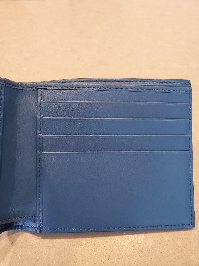 ボッテガヴェネタ　二つ折り財布　イントレチャート　未使用品