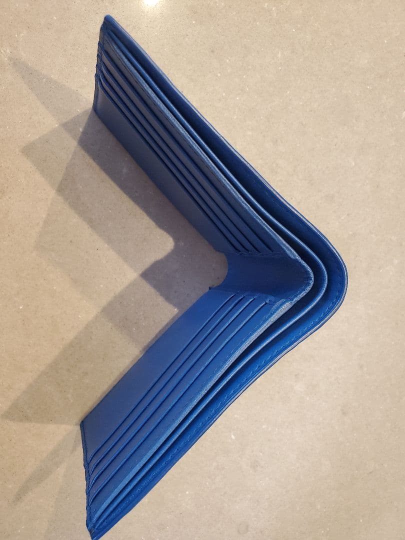 ボッテガヴェネタ　二つ折り財布　イントレチャート　未使用品