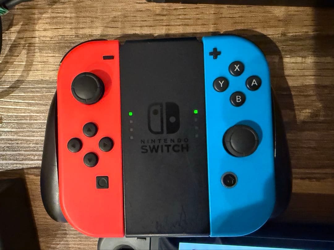 Nintendo Switch 本体 グレー　レッド・ブルー Joy-Con 付