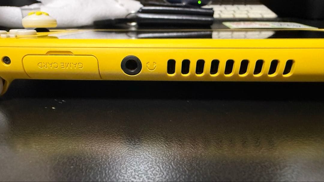 Nintendo Switch Liteイエロー