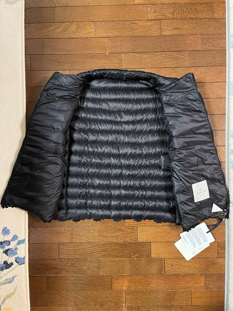 TOYO 新品・未使用 タグ付 MONCLER SONGIS サイズ3