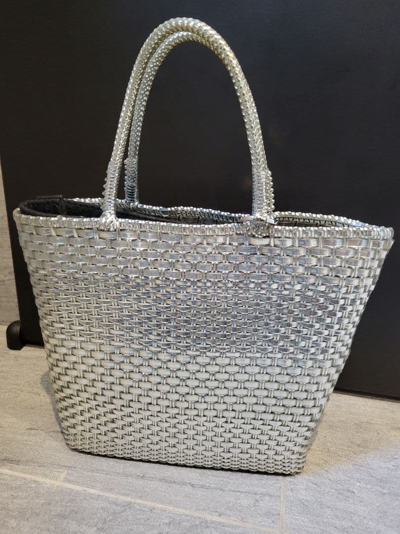 【人気の型！】アンテプリマ イントレッチオ スモール シルバー