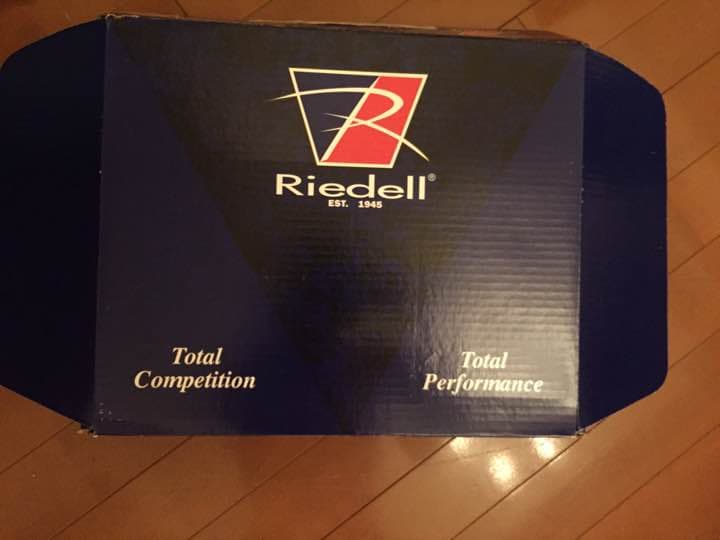 フィギュアスケートシューズ