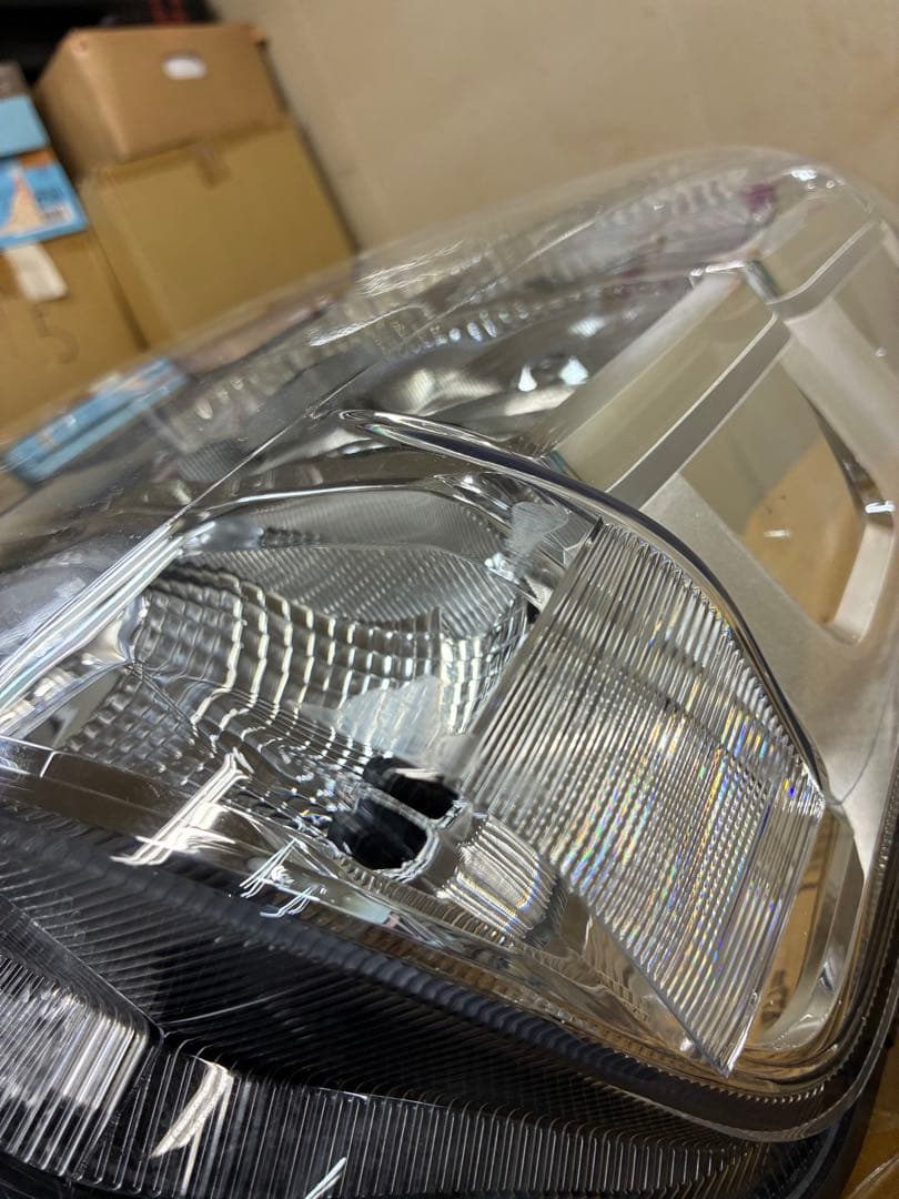 美品/エブリー　エブリィ　DA17W　ヘッドライト　左側　HID