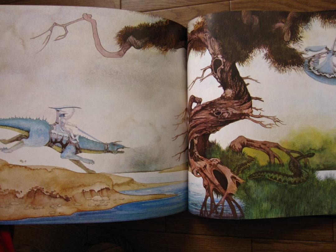 Roger Dean Views　ロジャー・ディーン　ハードカバー版