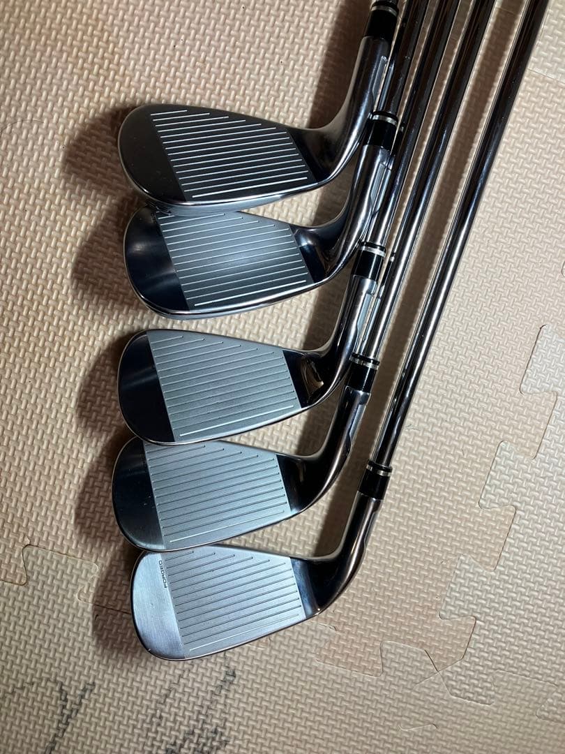 テーラーメイドステルスグローレアイアンセット