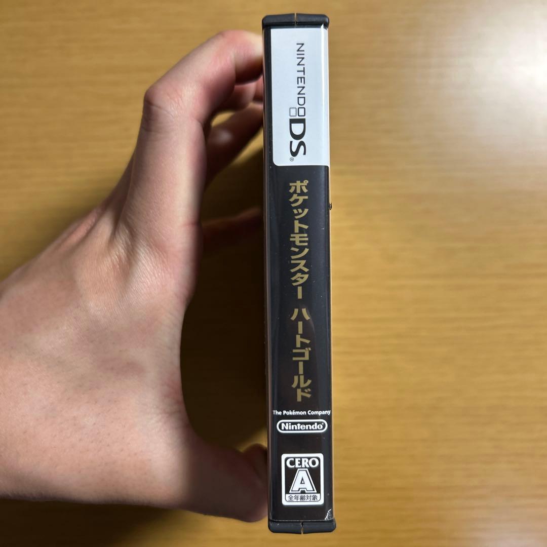 Nintendo DS　ポケットモンスター　ハートゴールド（ポケウォーカーあり）