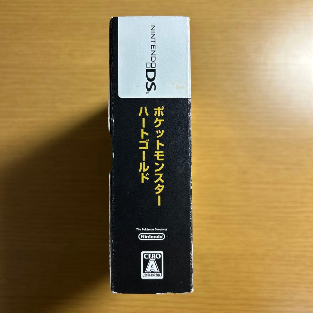 Nintendo DS　ポケットモンスター　ハートゴールド（ポケウォーカーあり）