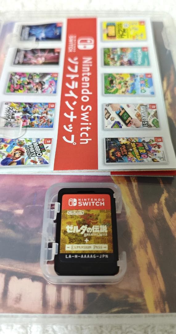 カ*ラ様 【美品】ゼルダの伝説 ブレス オブ ザ ワイルド (DLCコード使用済