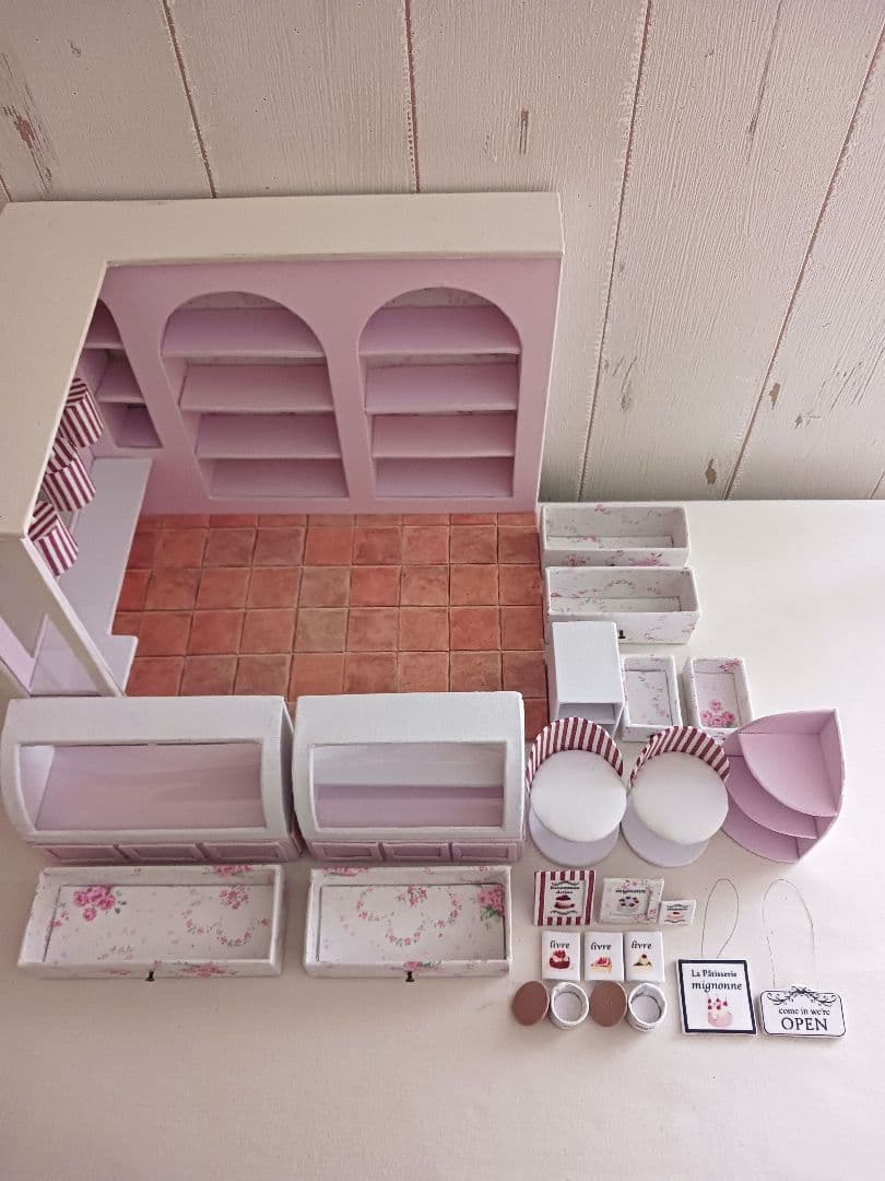 Jin様＊kyo＊ハンドメイド＊ケーキ屋さん＊ドールハウス(引き出し収納付き)