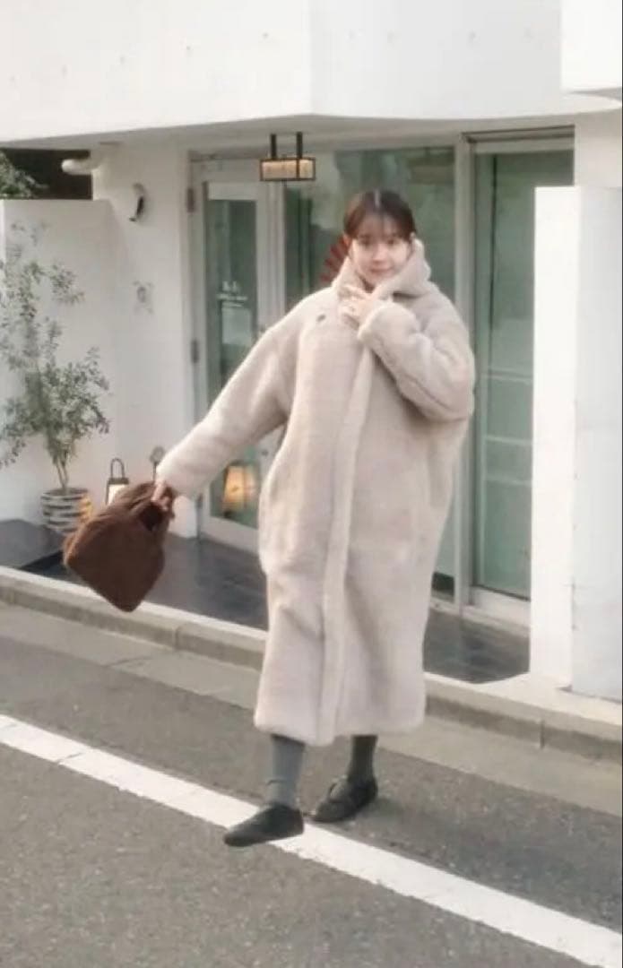 【SMOOTHMOOD】Teddy Shearling Hooded Coat