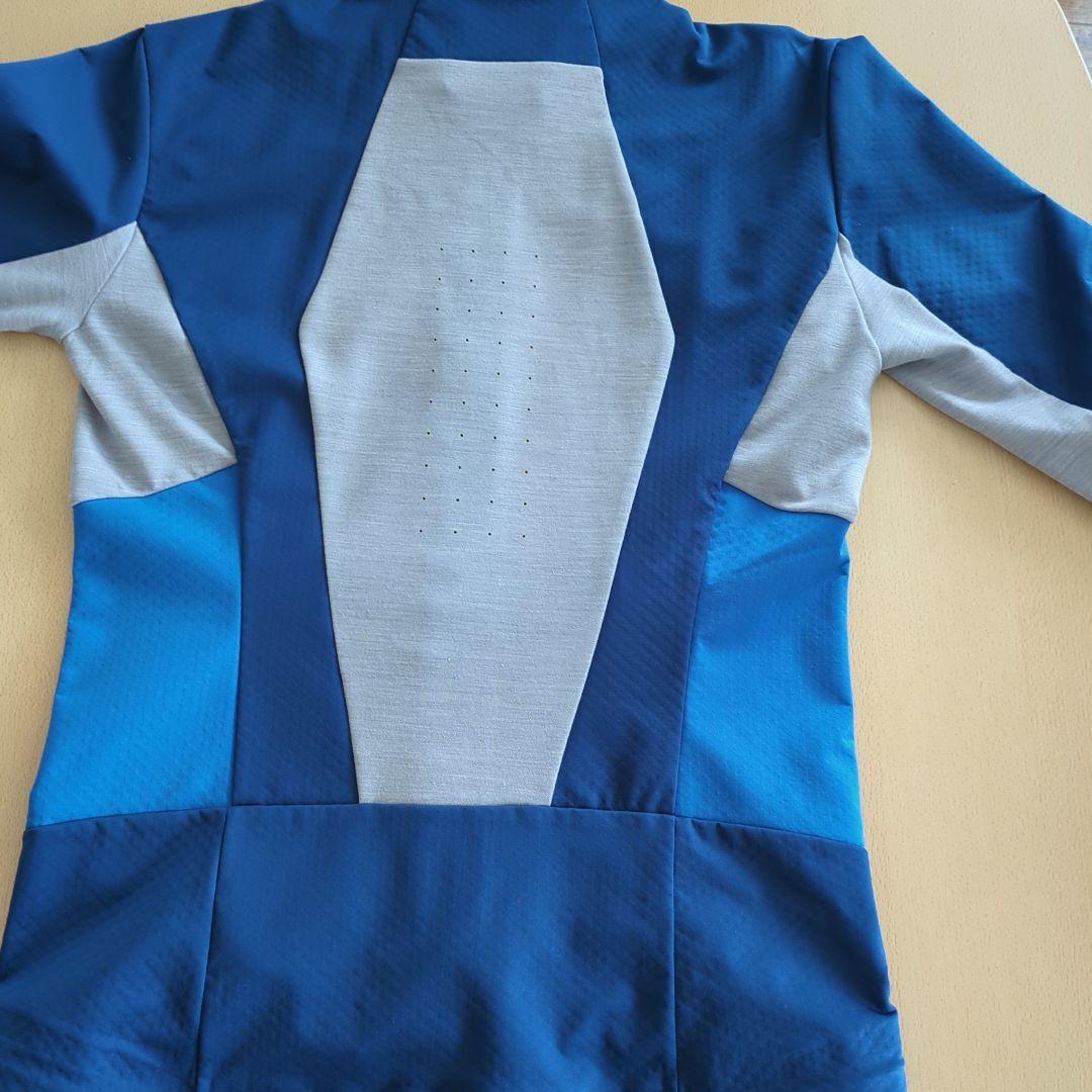 BjornDaehlieビヨルンダーリ　クロスカントリースキー ジャケットのみ