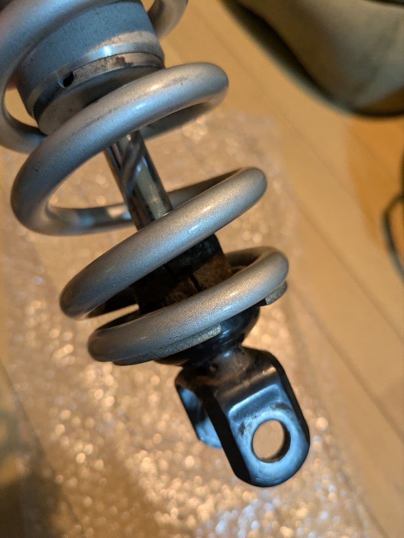 セロー250　純正　リアサスペンション　トリッカー