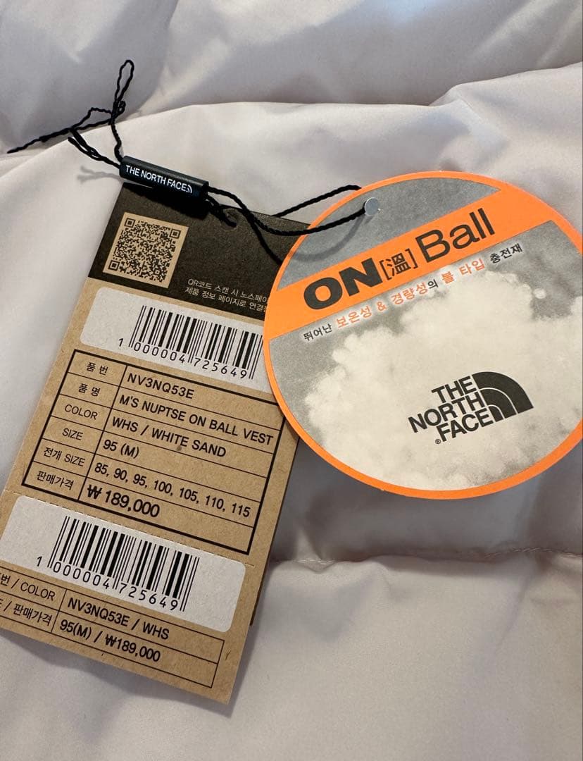 ノースフェイス ヌプシONBallベスト　Mサイズ　新品