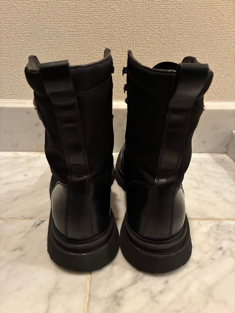 【美品】PRADA ブラッシュド　コンバット　ブーツ　2UE011 サイズ9