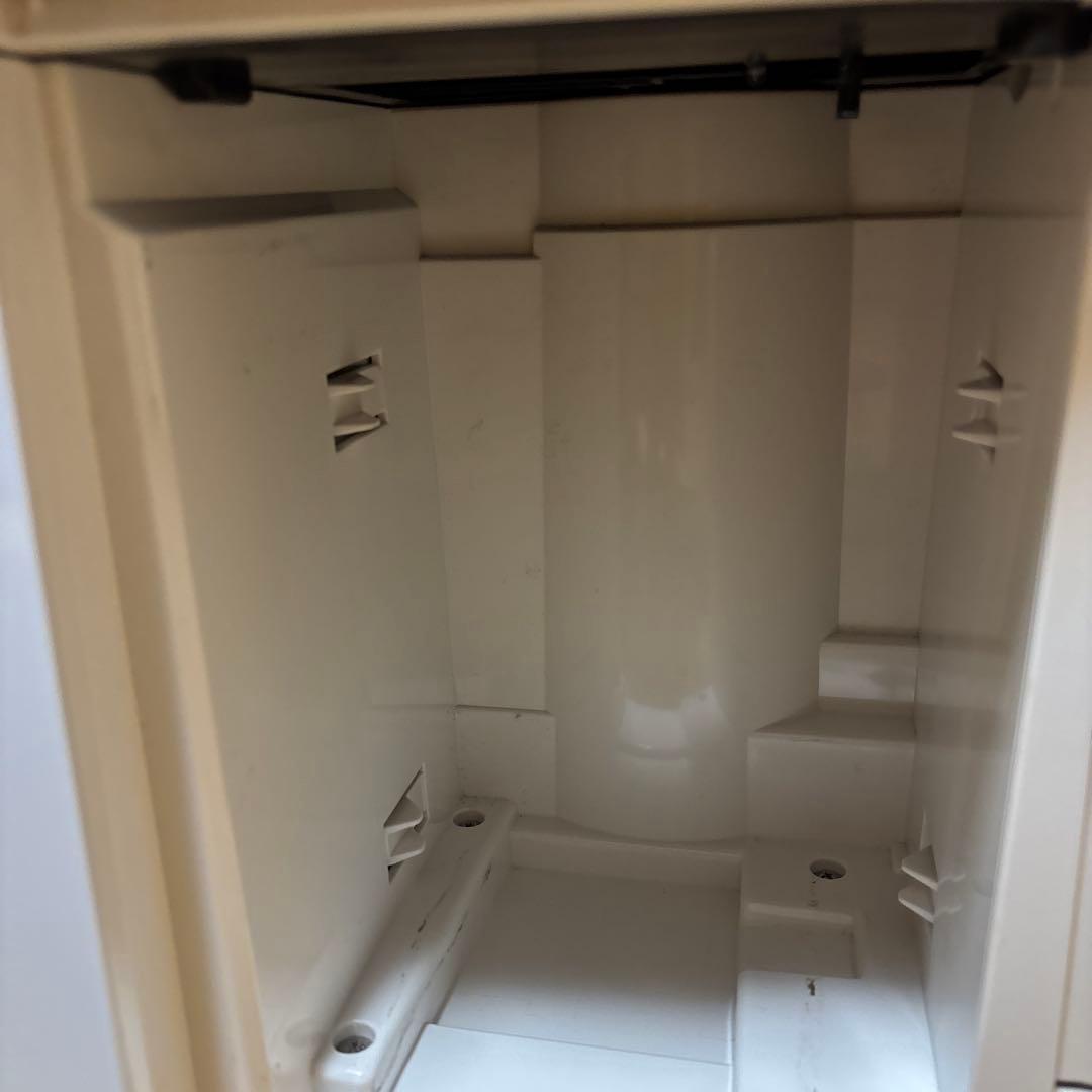 シャープ 冷風 衣類乾燥 除湿機 2021年製