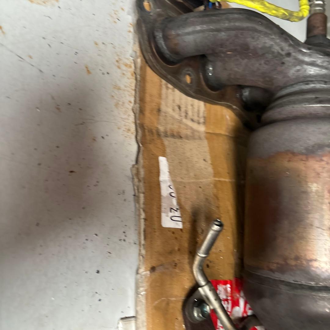 ダイハツムーブDBL-LA150S エキゾーストマニホールド