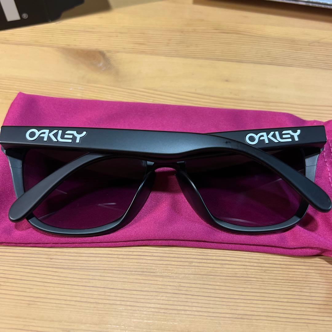 Oakley Frogskins Matte Black サングラス