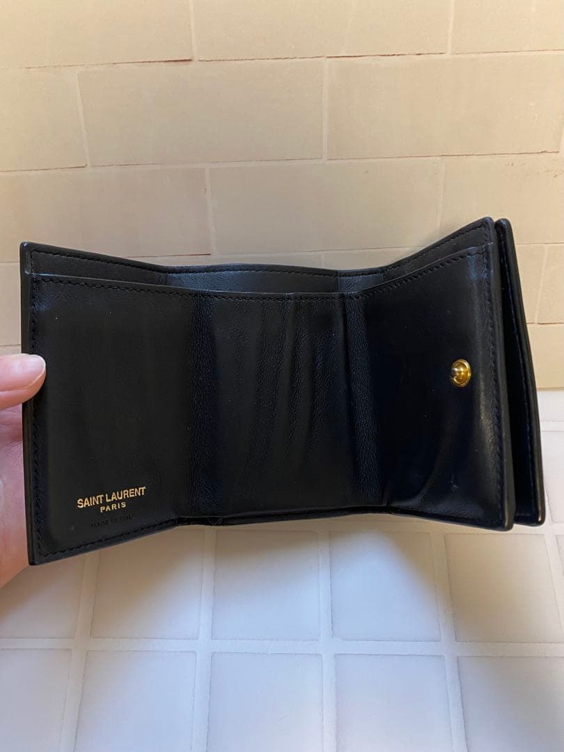 SAINT LAURENT サンローラン ブラック 三つ折り財布