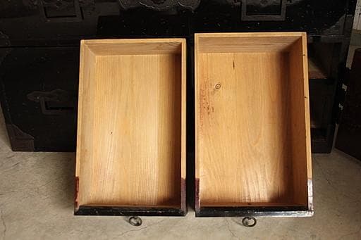 マカロン　時代庄内箪笥　兜金具　扉付き　角引手　時代家具　古家具