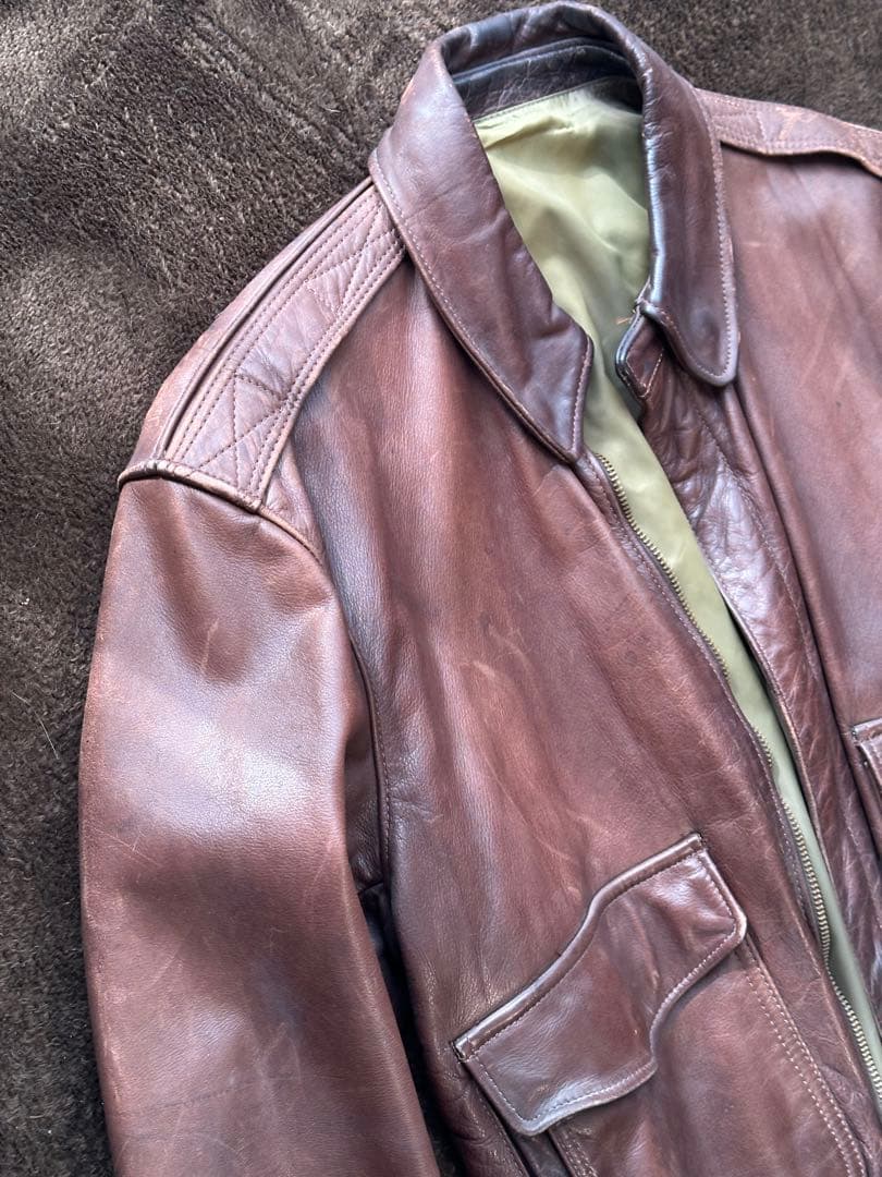 A2フライトジャケット　ゴールデンベアー