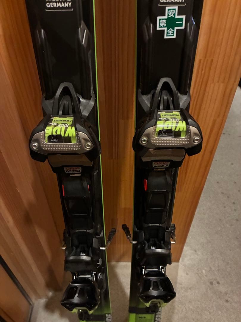 shin フォルクル　ディーコン79 163