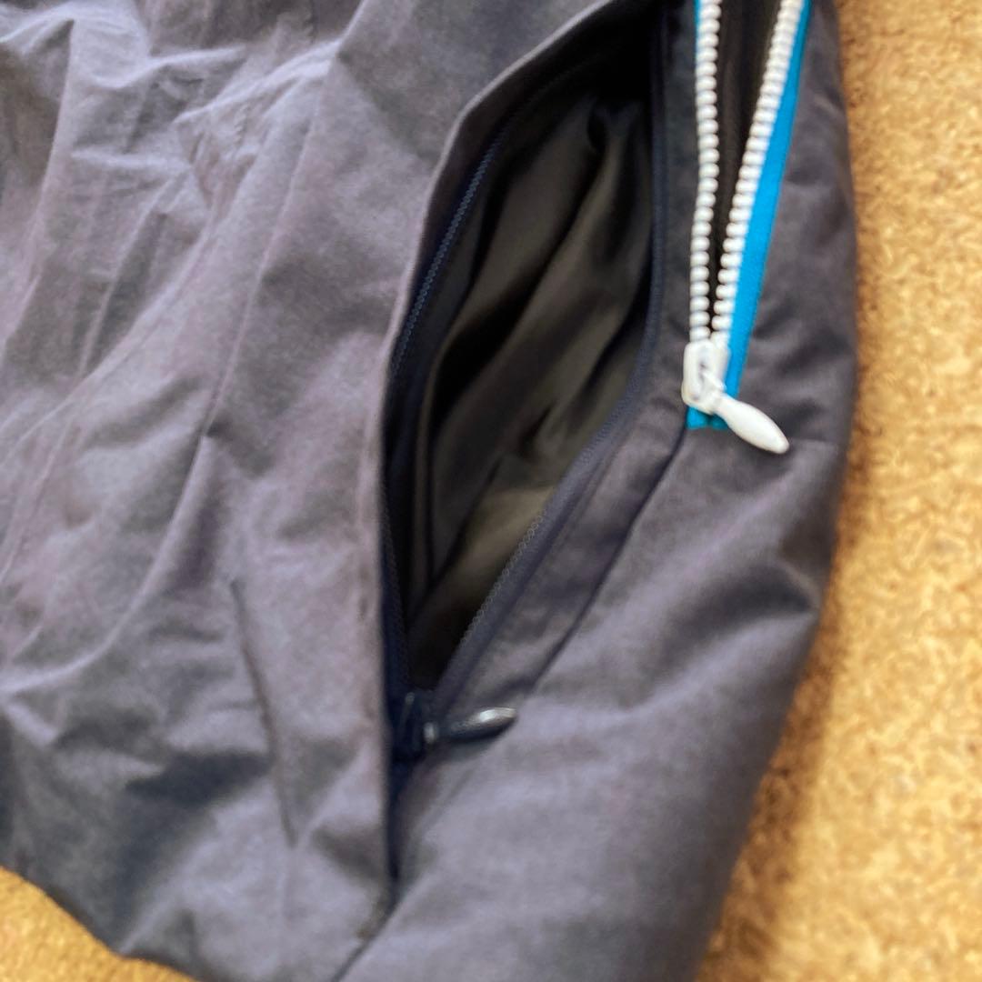 【美品】デサントdescentスキーウェアHEAT NAVIスキーLメンズ紺