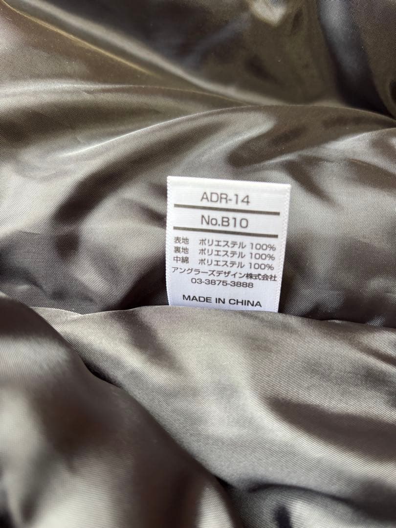 アングラーズデザイン　ウェーディングヒートジャケットオリーブ　Mサイズ　送料込み