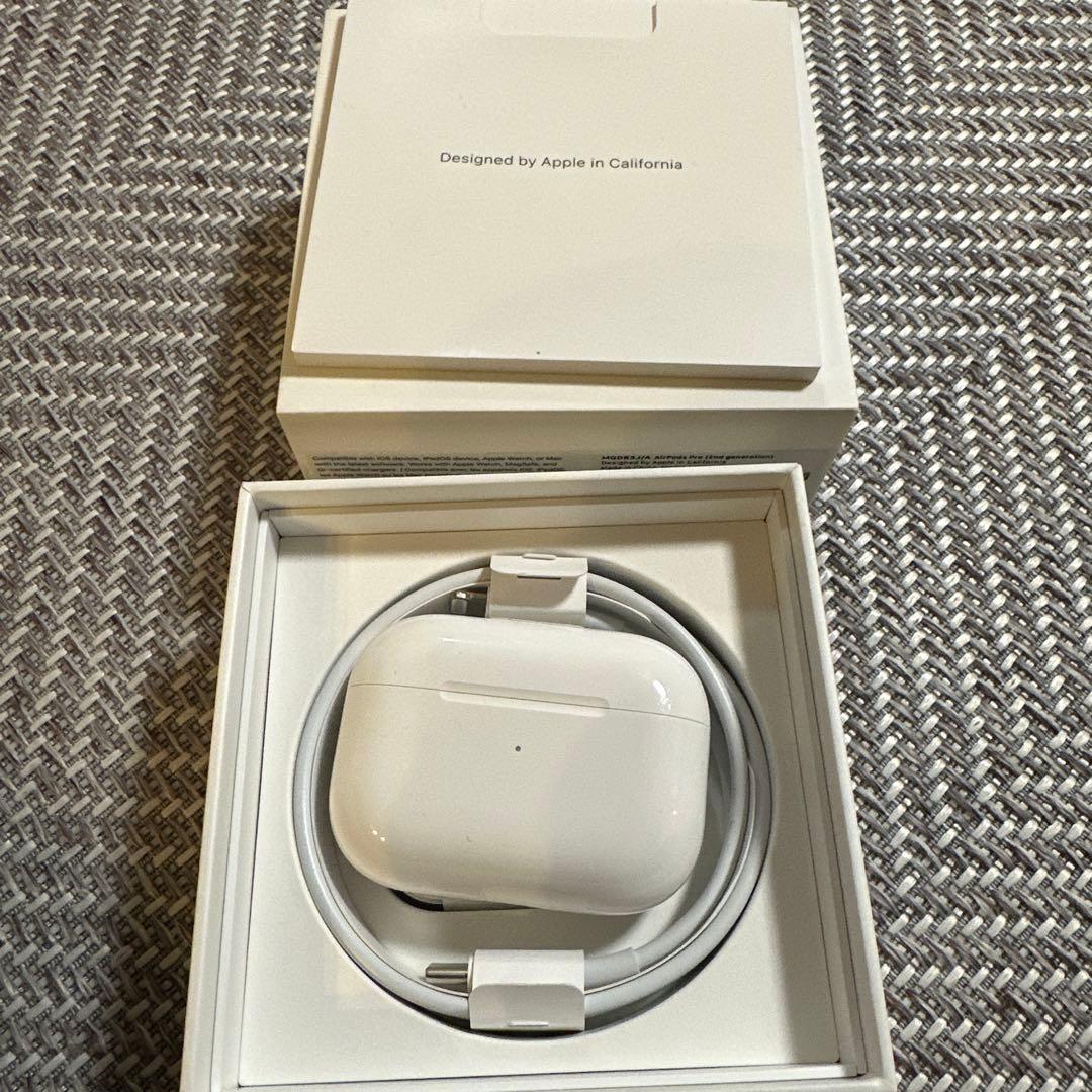 AirPods Pro 2 casetify mini John ケース付