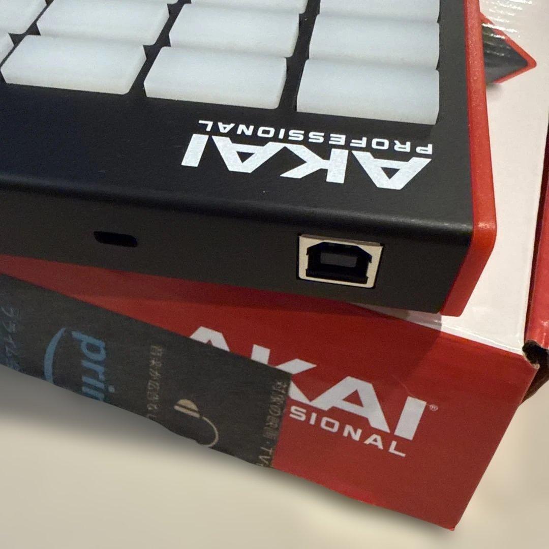 AKAI APC mini MK2 MIDIコントローラー