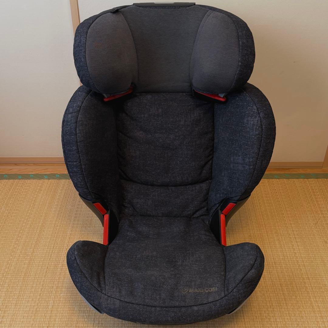 maxi-cosi rodifix マキシコシ ジュニアシート ノマドブラック