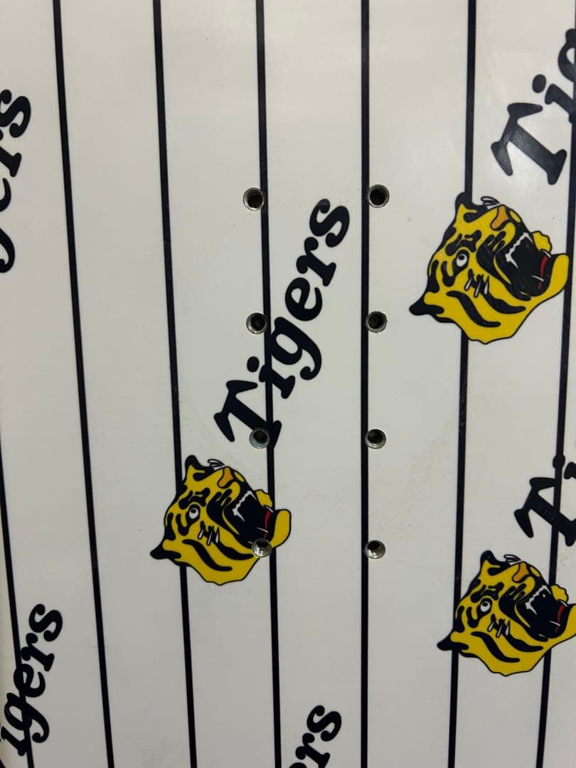 【激レア美品】阪神タイガース　スノーボード　板