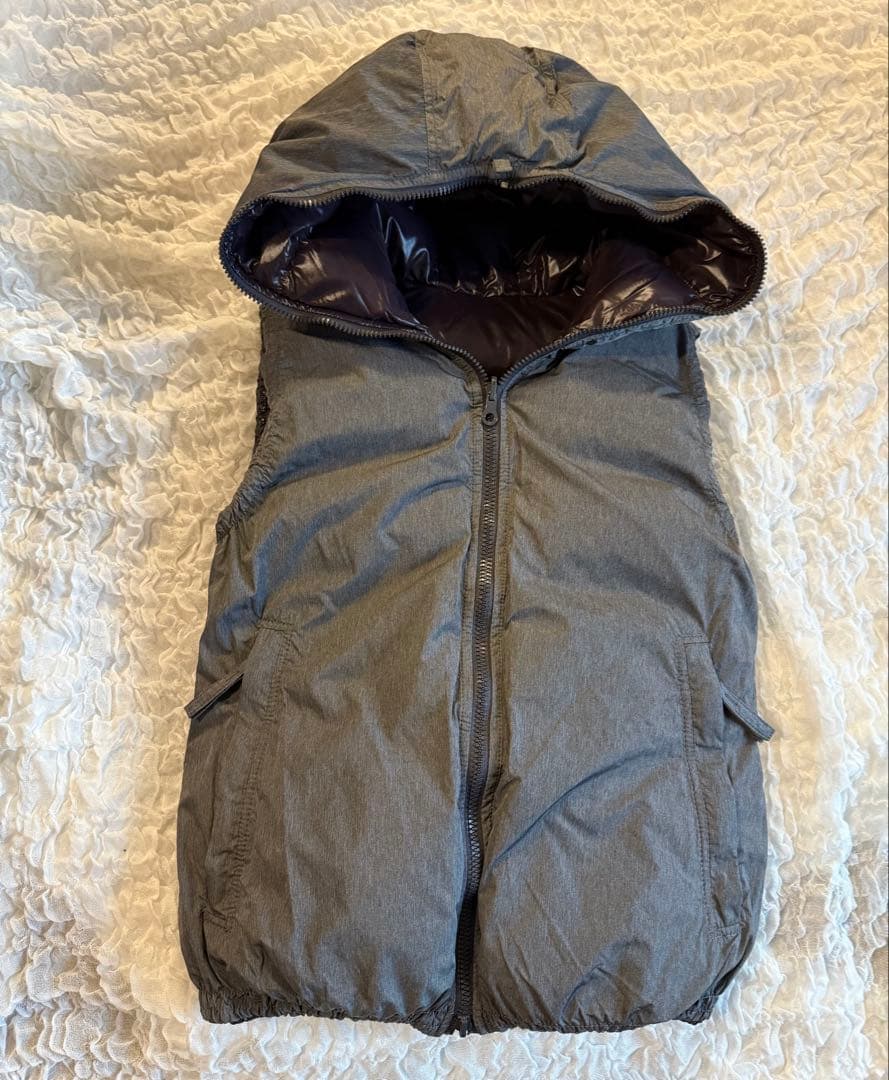 未使用 DUVETICA ダウンベスト リバーシブル