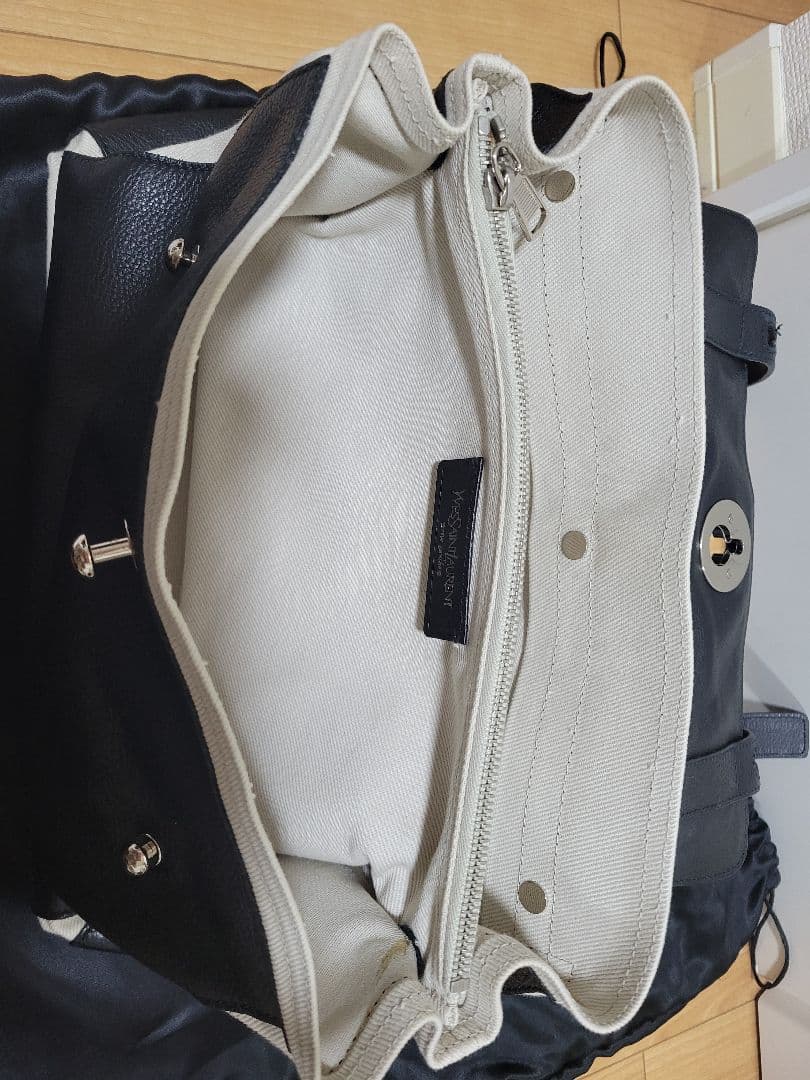 イヴサンローラン リヴゴーシュ ミューズトゥ レザートートバッグ