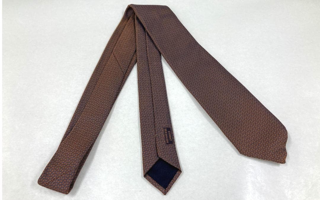 HERMES シルク100% ネクタイ ブラウン系