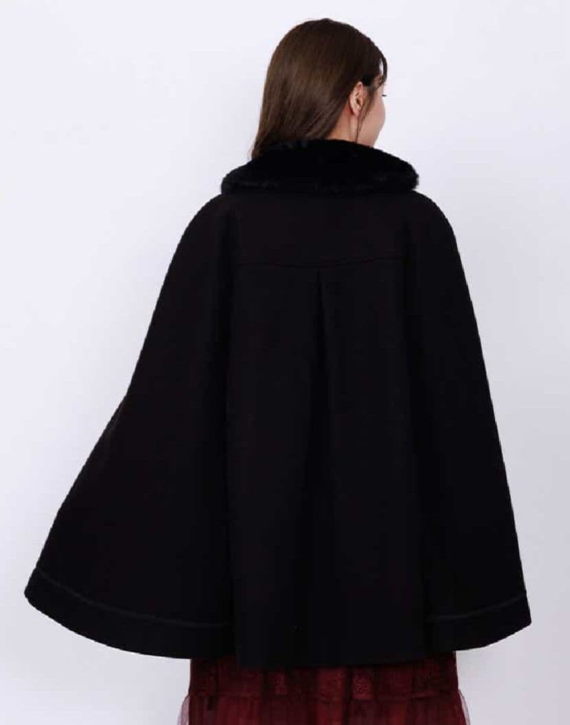 最終値下げ！【新品未使用】axes femme ファー襟付きケープコート 黒