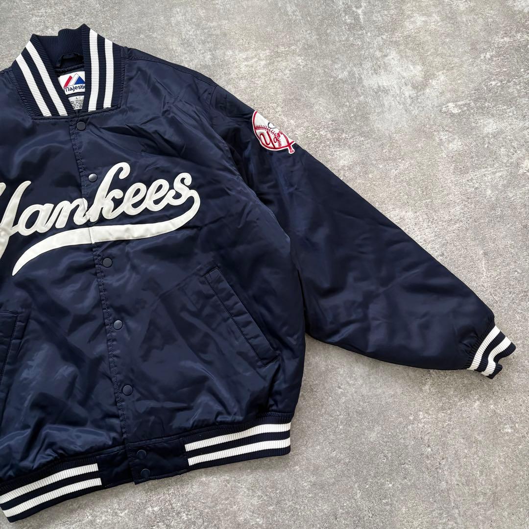 【Majestic】極美品 マジェスティック ヤンキース スタジャン 筆記体刺繍