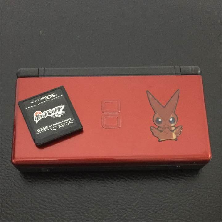 DSlite本体とポケットモンスターブラックソフトセット
