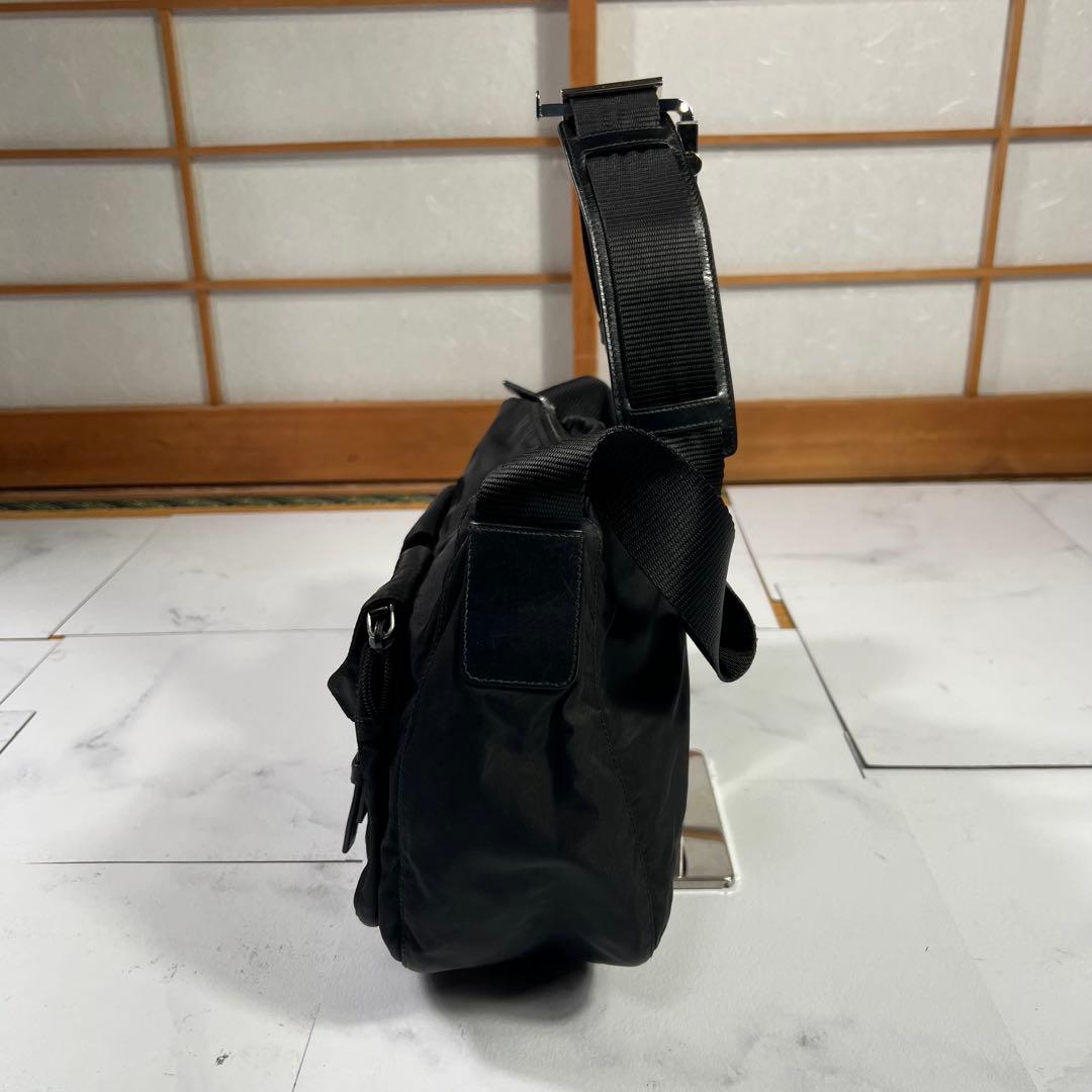 PRADA プラダ ショルダーバッグ BT0644 ナイロン NERO 斜め掛け
